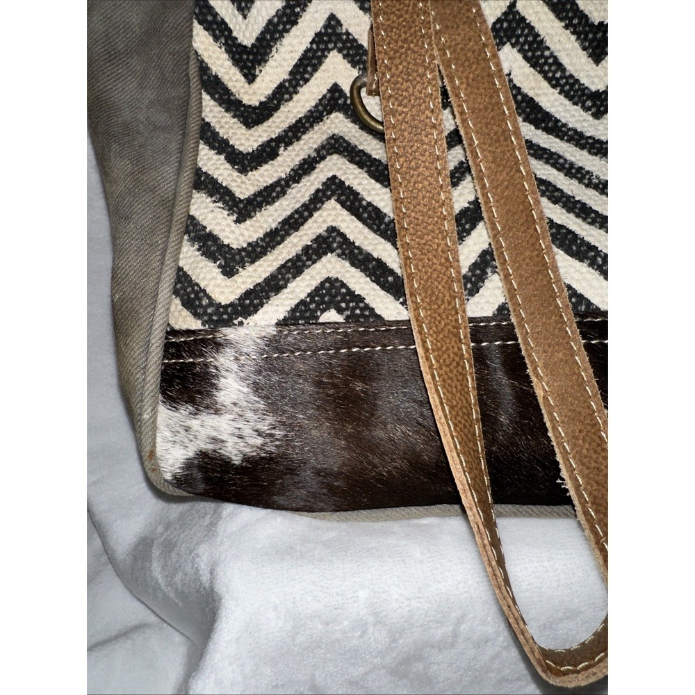 Myra Bag Shoulder Purse Womens Hair On Hide Boho Bag Canvas Zipper Closure - Picture 2 of 10